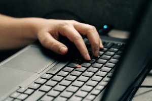 機器人加盟行業(yè)怎么推廣如何獲取客戶？機器人加盟推廣百度推廣案例